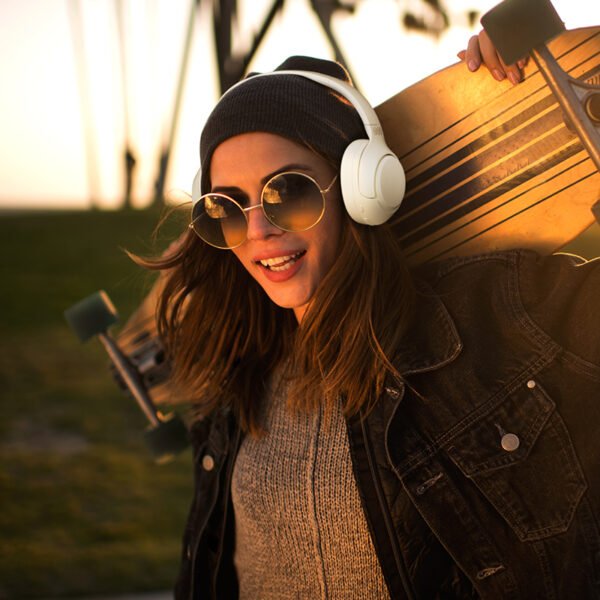 Headset Qcy H3 Anc Adaptativo Bluetooth 5.3 Multiponto 60h Cor Branco - Image 5